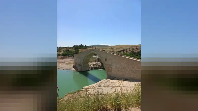 Diyarbakır'ın tarihi mirası Malabadi Köprüsü'nün mimari özellikleri